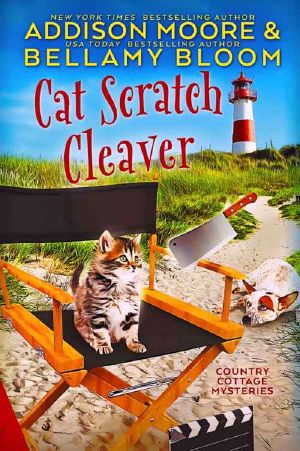 [Country Cottage Mysteries 08] • Cat Scratch Cleaver